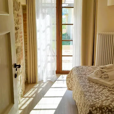 Antica Residenza Montereano Γκούμπιο