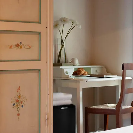 Antica Residenza Montereano Farm stay Gubbio