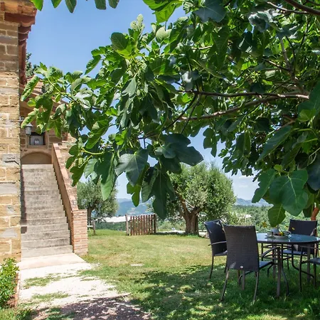 Farm stay Antica Residenza Montereano Gubbio