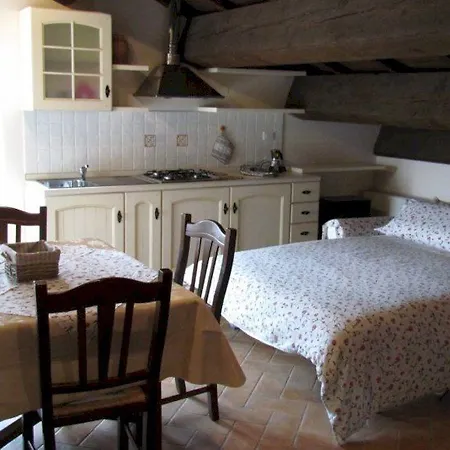 Antica Residenza Montereano Κατάλυμα σε φάρμα Γκούμπιο