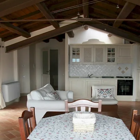 Antica Residenza Montereano Agroturismo